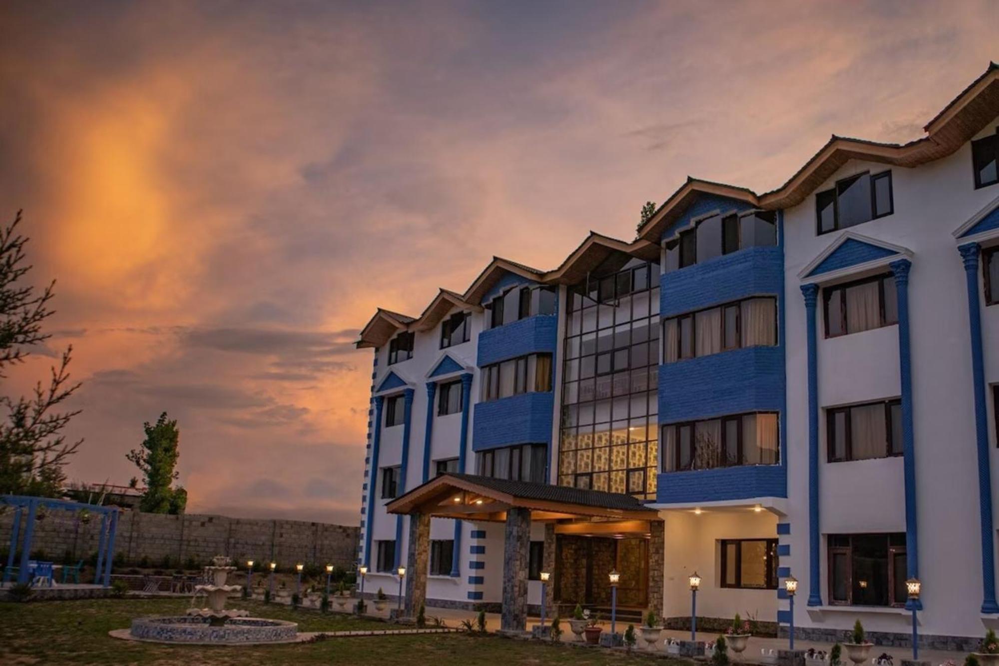 Echor Kashmir Holidays Resort Srinagar Zewnętrze zdjęcie